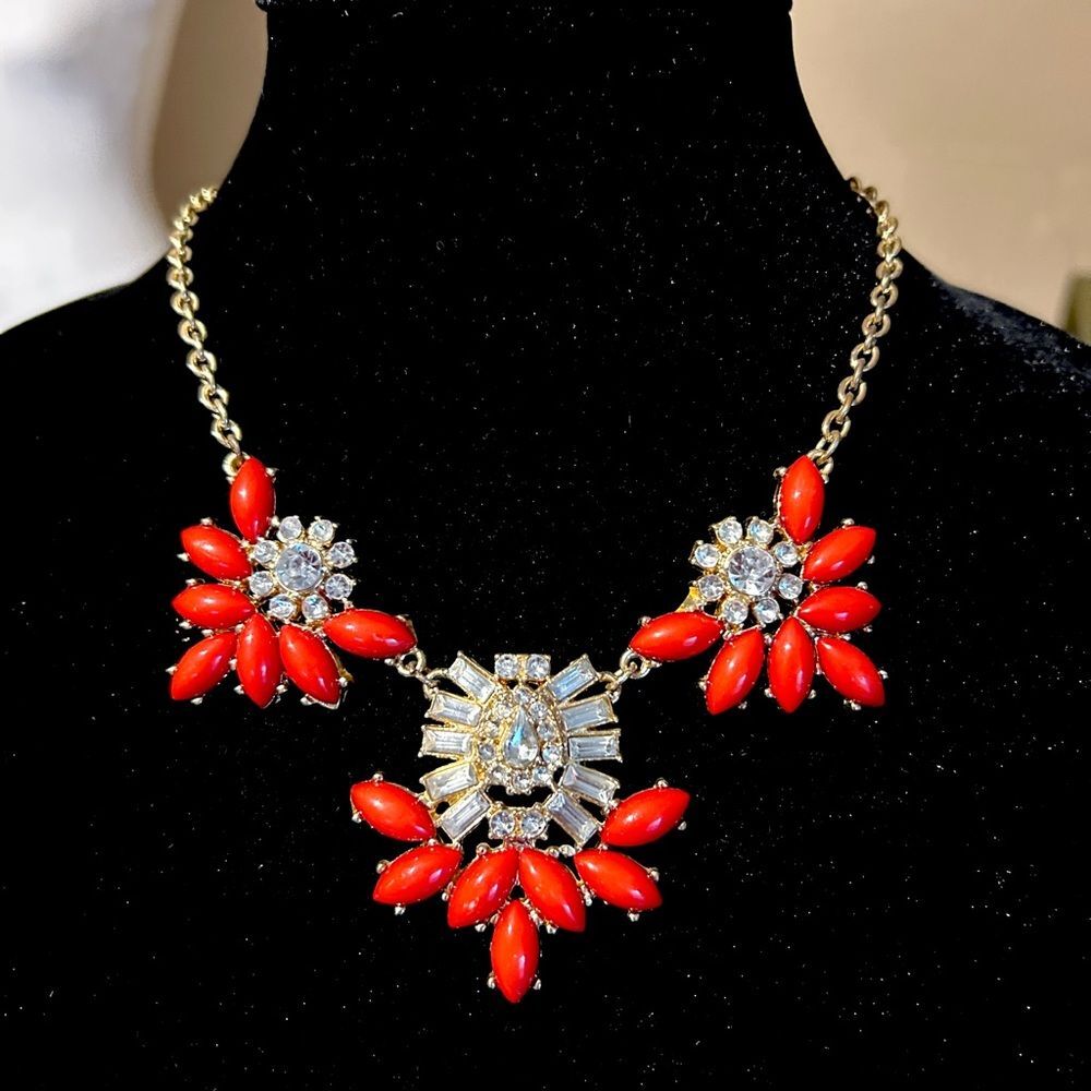 Vintage Inspired Salmon Rhinestone & Gold Tone Bib Statement Necklace Chunky